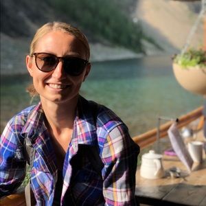 Meet your Posher, Samantha